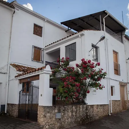 Holiday home Vivienda Turistica Alojamiento Rural Casa De La Abuela *